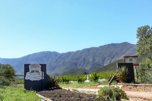 Langeberg House | Die Ou Huis Accommodation