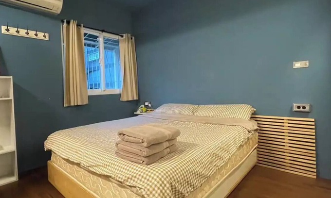 Zhongshan Apartment | DihuaStreet/MRT/NightMarket/2-4PPL/NatureLight/