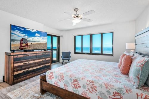Ormond-by-the-Sea House | Direct Oceanfront Southeast Corner Condo, Large Balcony, Heated Pool, Garage Parking