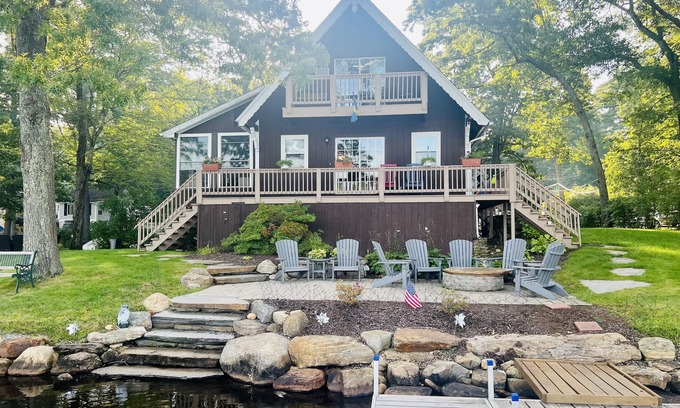 Sturbridge House | Direct waterfront Lake House, stunning views Sleeps 8 on a private PENINSULA!