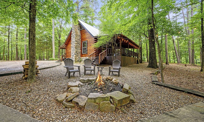 Smithville Cabin | Discounted Rates