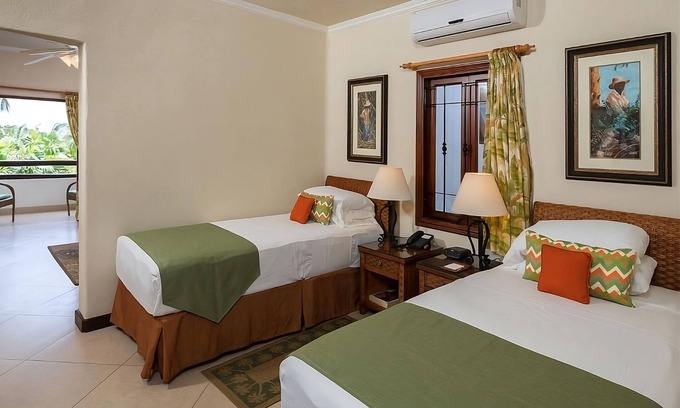 Maynards Hotel | Discover West Coast of Barbados! Relaxing Units Near Cove Bay! Parking!