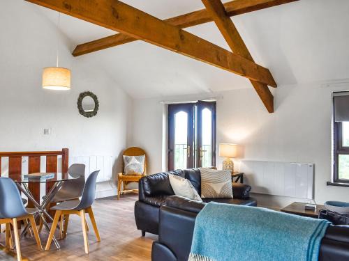 Widemouth Bay House | Dizzard Cottage