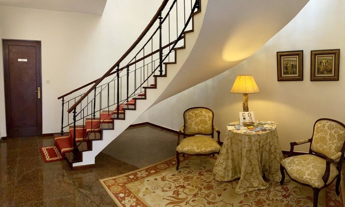 Ponta Delgada Villa | DMCharme Guesthouse, comfort in the center of Ponta Delgada