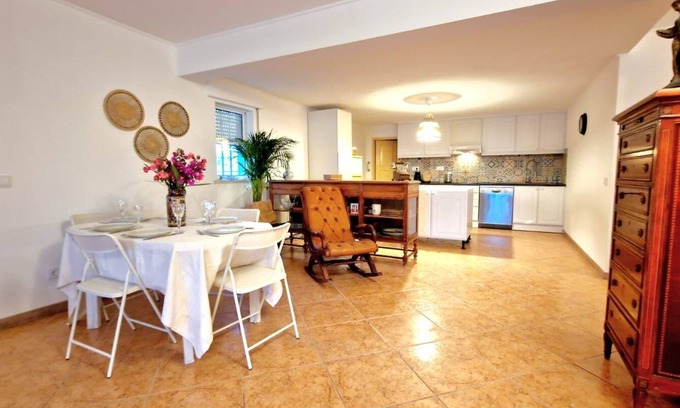 Faro House | Do you dream of waking up to the soothing sound of the waves,?