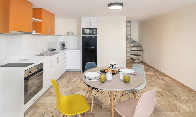 Irakleio Condo | Dodonis BLD