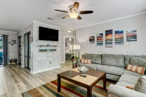 Fernandina Beach House | Dog Friendly - Fully Fenced - Boat or Jet Ski Pad for up to 24 Feet - Fruit Trees - 1 Week Required