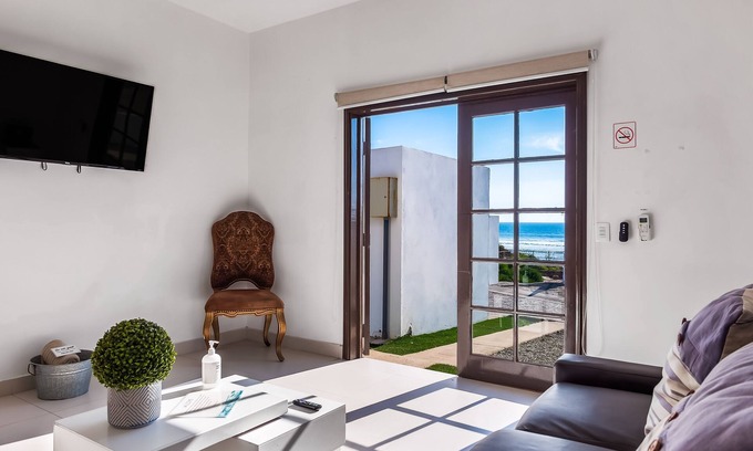La Paloma House | Dog-friendly suite with kitchenette, heated outdoor pool, hot tub, private patio