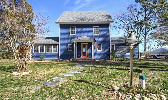 Piankatank House | Dogwood Lane- Life is better on the River