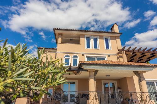 Crikvenica Apartment | DOLLY LUX