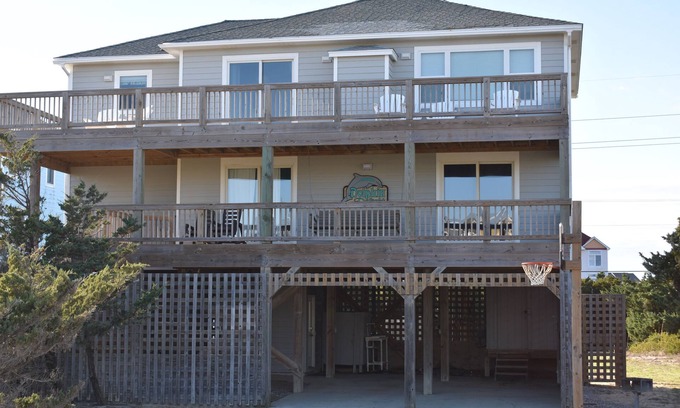 Avon House | Dolphin Delight