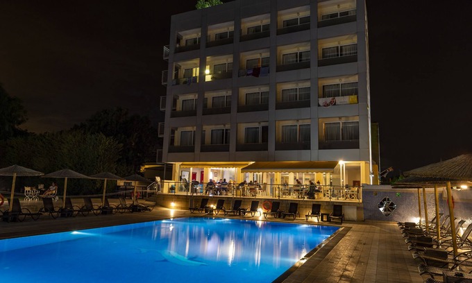 Agii Apostoli Hotel | Dolphin Resort Hotel & Conference