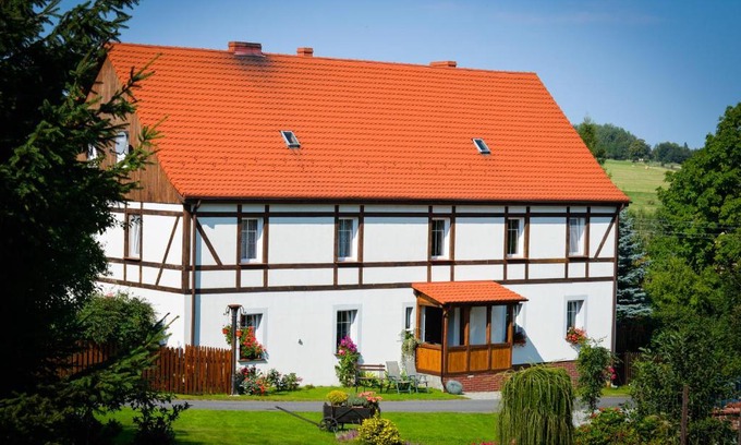 Mirsk House | Dom Nad Potokiem