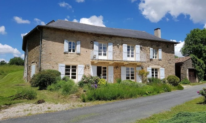 Trevien House | Domaine de Lesquilourié, Cordes-sur-Ciel
