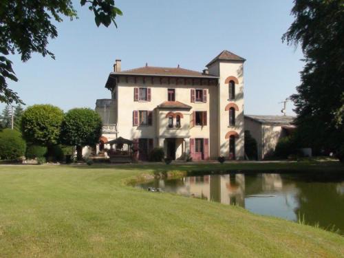 Celles-sur-Durolle Bed & Breakfast | Domaine de Marchal - chambres et table d'hôtes