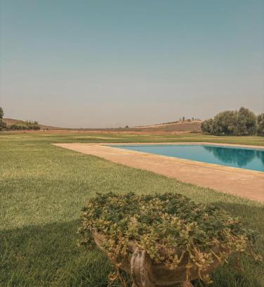 Oulad Hassoune Villa | Domaine Golfique Lamrah - 10 Suites