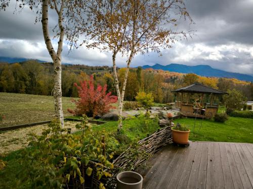 Evires Bed & Breakfast | Domaine Les Trois Biches