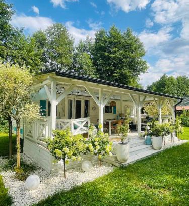 Woszakowice House | Domek holenderski Hampton