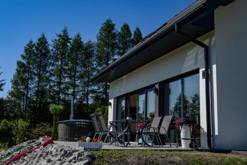Regietow House | Domek Veron