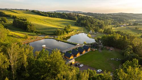 Woliborz House | Domki Nad Stawami z Jacuzzi i Sauną 1