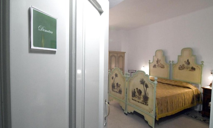 Nuoro House | Domo Peonia Bianca