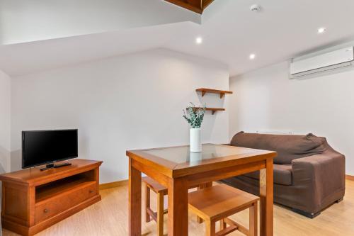 San Juan de Parres House | Don Clemente 1D