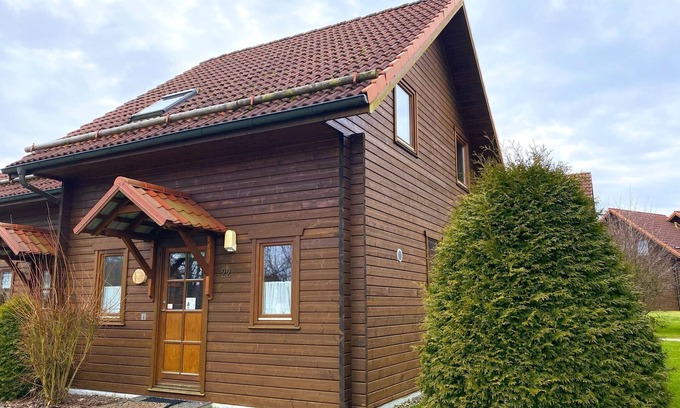 Rotacker House | Doppelhaushälfte in Hasselfelde