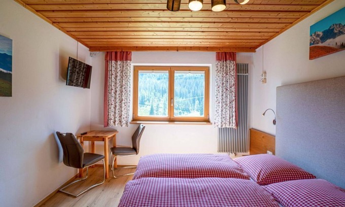 Muehlbach Am Hochkoenig Bed & Breakfast | Doppelzimmer, Dusche, WC, Superior - Ferienhaus Mittereggalm