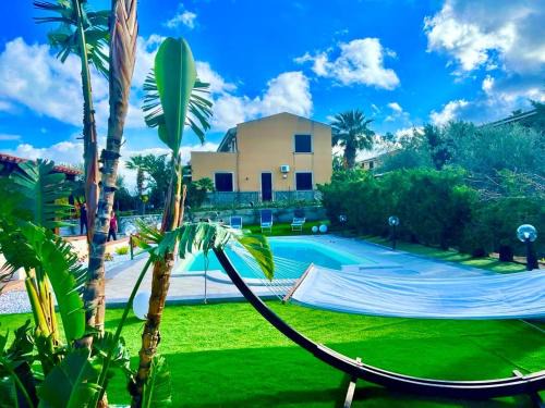 Torre Colonna-sperone Villa | Doppia villa indipendente/clara