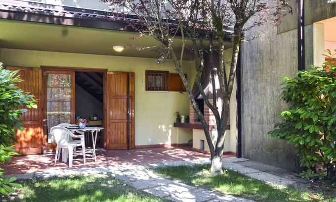 Bibione Lido del Sole House | Dora & Le Pinetine (BIB675) by Interhome