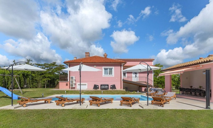 Strmac House | Dordana by Interhome