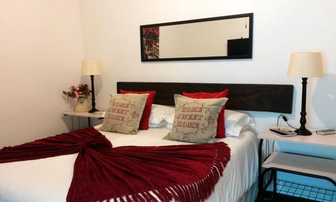 Paarl Bed & Breakfast | DOTJJ B & B