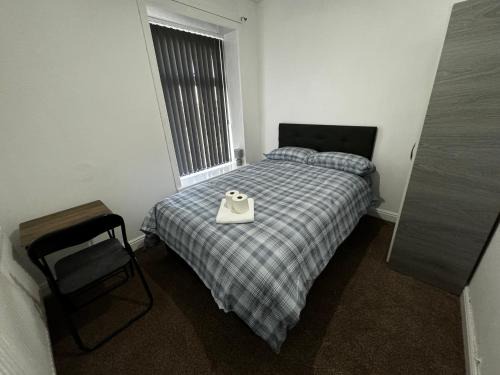 Accrington House | Double bed BW3 Accrington Burnley