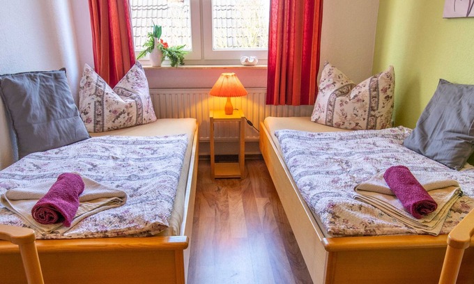 Prohn Apartment | Double Room (13) - Pension Zur Curve