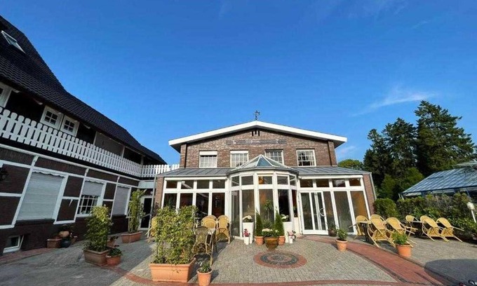 Varel House | Double room small - Hotel Ammerländer Stuben