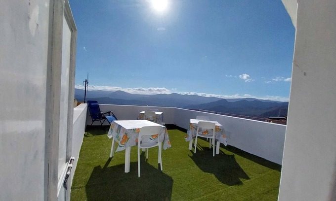 Baunei House | Double room with Wi-Fi and air conditioning