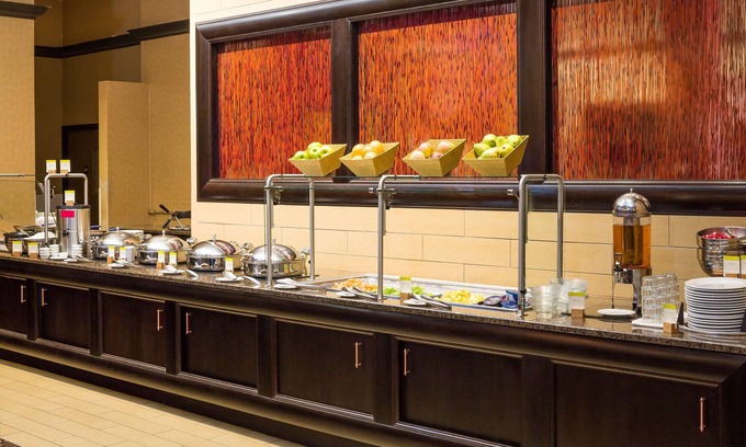 Andover Hotel | DoubleTree by Hilton Boston - Andover