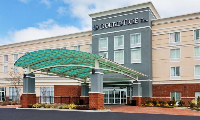 Dothan Hotel | Doubletree By Hilton Dothan, Al