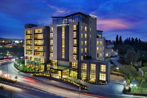 Pendik District Hotel | DoubleTree by Hilton Hotel Istanbul - Tuzla
