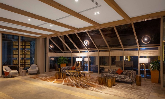 Sacramento Hotel | DoubleTree by Hilton Sacramento