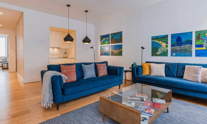 Santa Maria Maior Apartment | Downtown by the River Apartment by LovelyStay