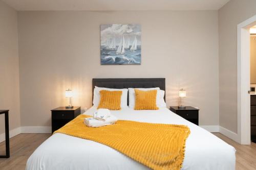 Cole-Noble District Apartment | Downtown INDY Private Room - Shared