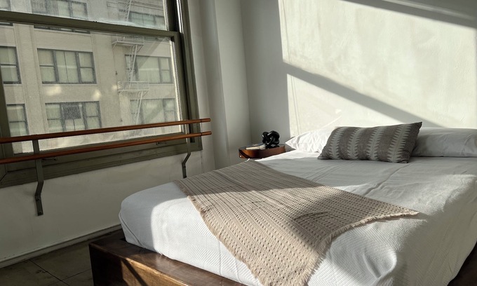 Historic Core Apartment | Downtown LA Loft: Urban Charm
