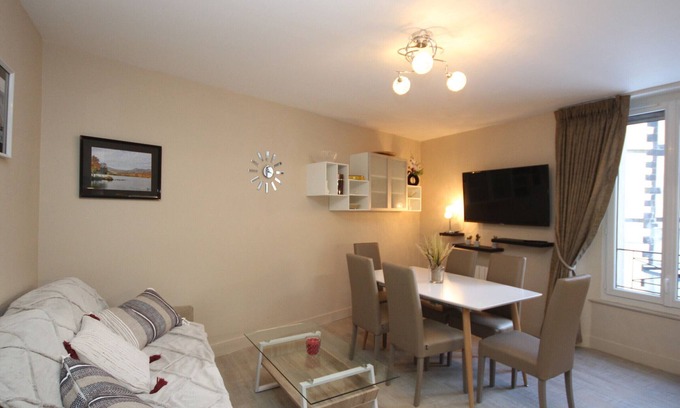 Mont-Dore Apartment | Downtown Mont-Dore: Stunning 2-Bedroom Apt with WiFi, Sleeps 6, Near Spa & Amenities