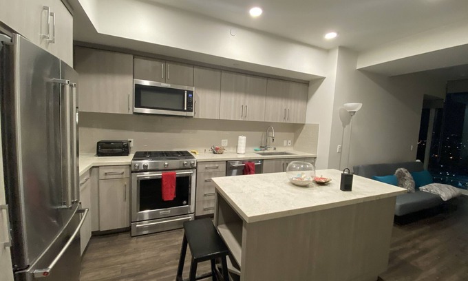 East Village Apartment | Downtown San Diego Dream