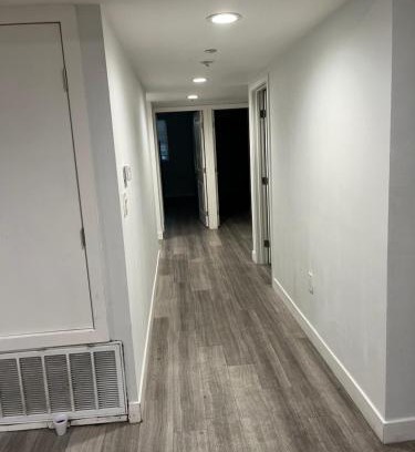 Downtown Los Angeles Hostel | DowntownLA Bottom Bunk