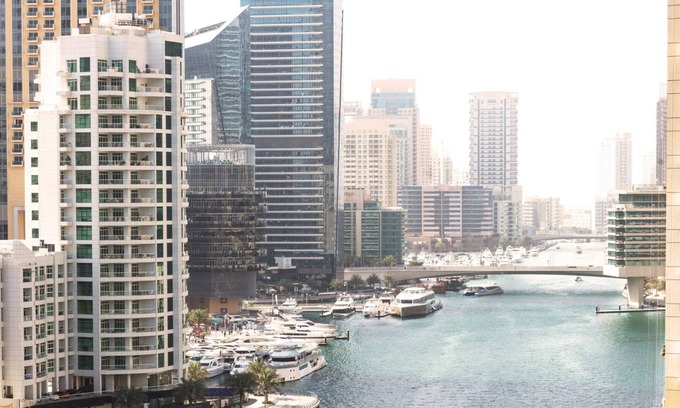 Al Sufouh 2 Apartment | Dream Inn - Glamorous Apartment - Marina View