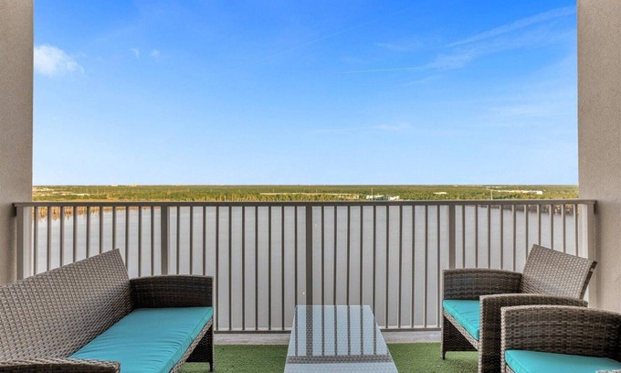 Florida Central Atlantic Coast Condo | DREAM location at newly modern Lakeview spot