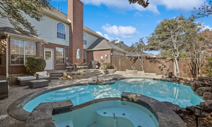 Plano House | Dream Vacay in Central Plano - Pool & Grill