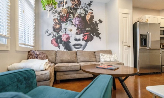 West End Condo | Dreamscape: King Beds & Keyless Entry Near Music Row – A Stunning Nashville Escape!